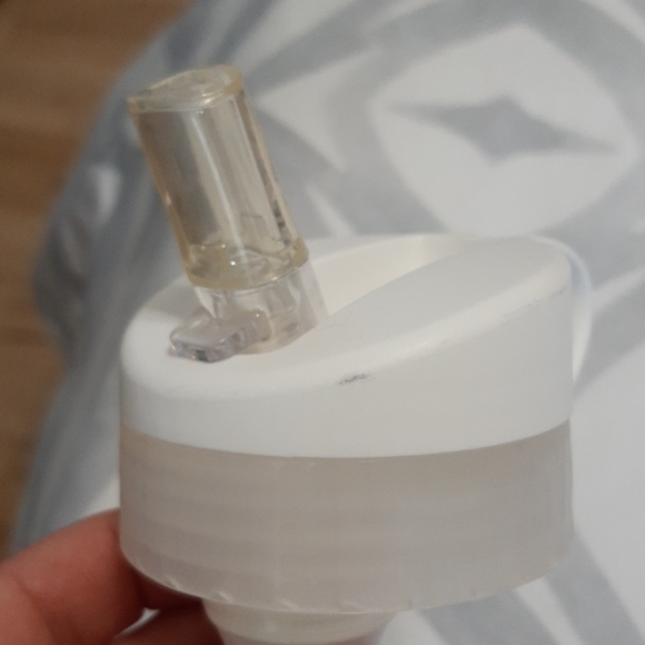 Brita Filter Water Bottle - Picture 3 of 5